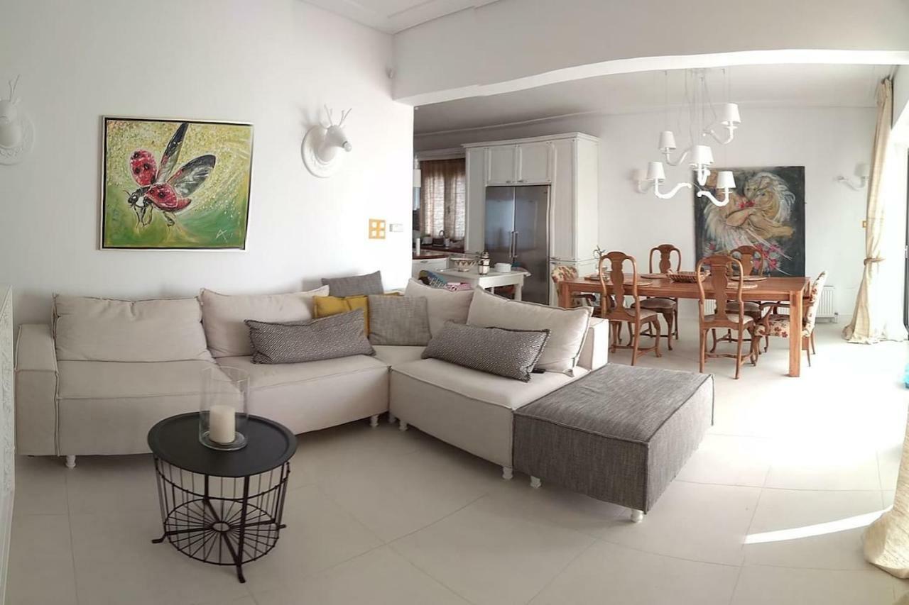 Loutraki Μοναδικής Θέσης Διαμέρισμα Στη Θάλασσα ภายนอก รูปภาพ