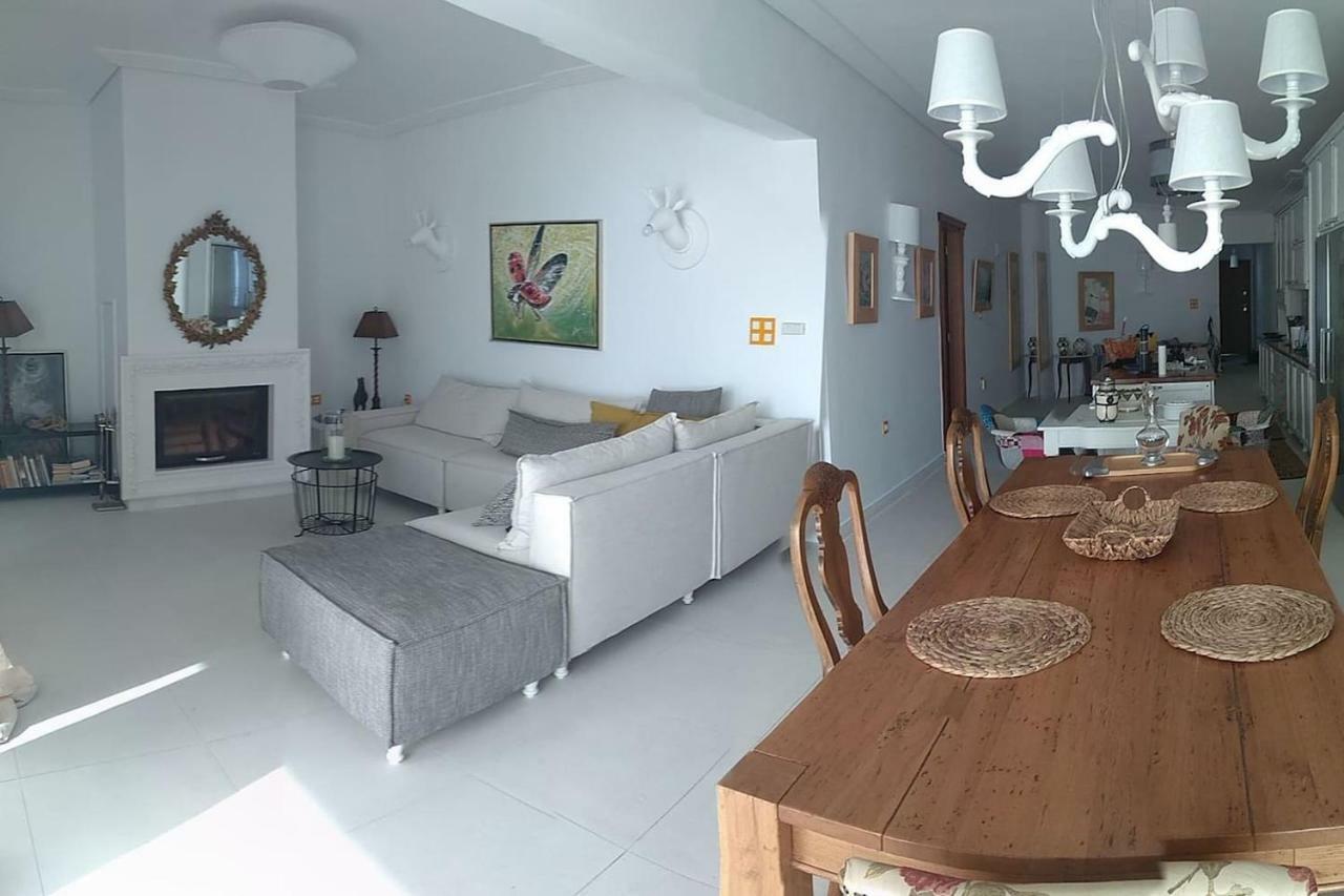 Loutraki Μοναδικής Θέσης Διαμέρισμα Στη Θάλασσα ภายนอก รูปภาพ