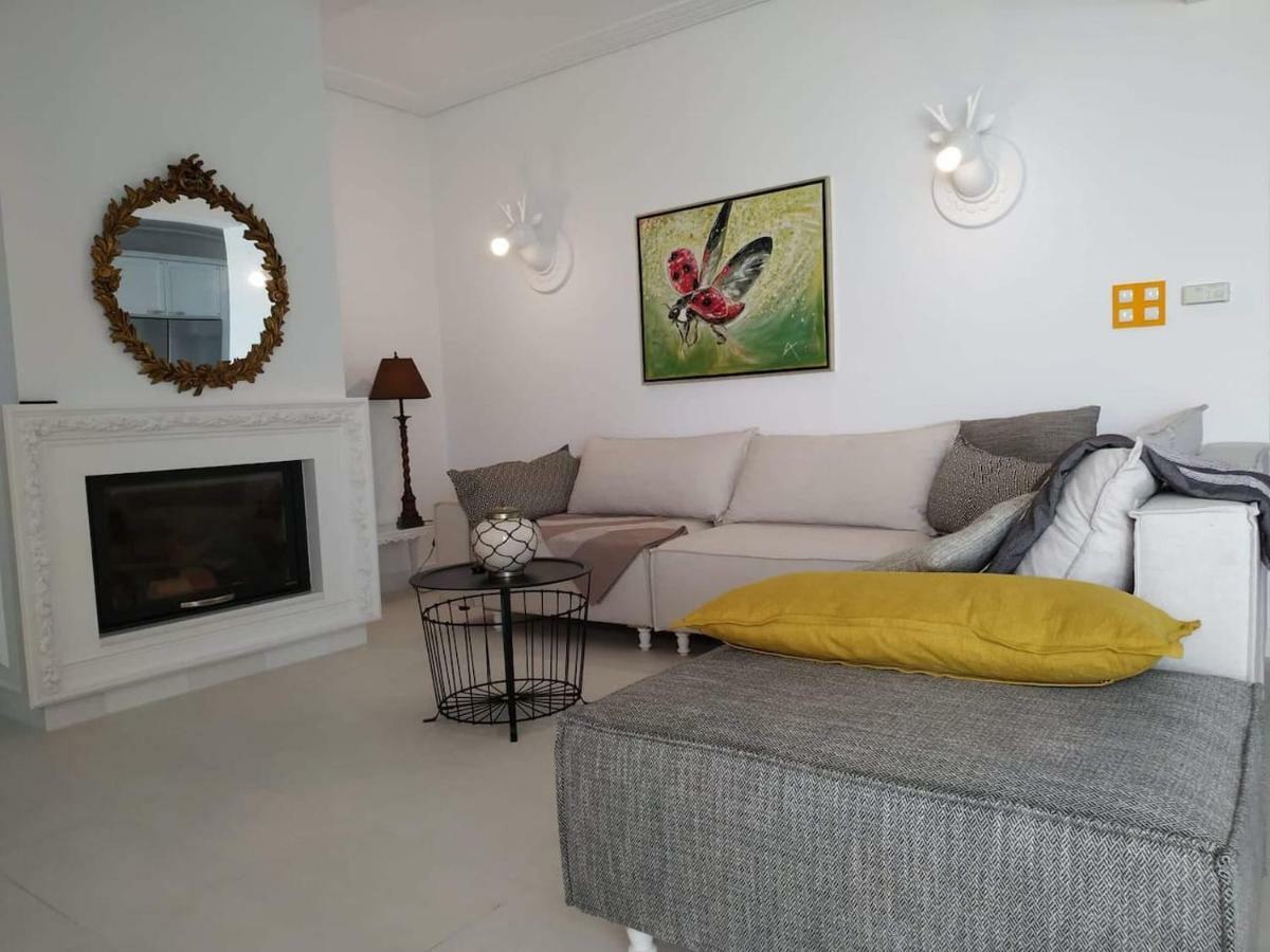 Loutraki Μοναδικής Θέσης Διαμέρισμα Στη Θάλασσα ภายนอก รูปภาพ